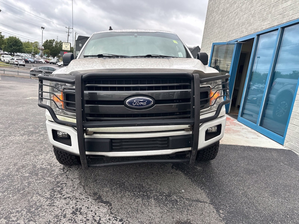 Used 2020 Ford F-150 XLT Truck