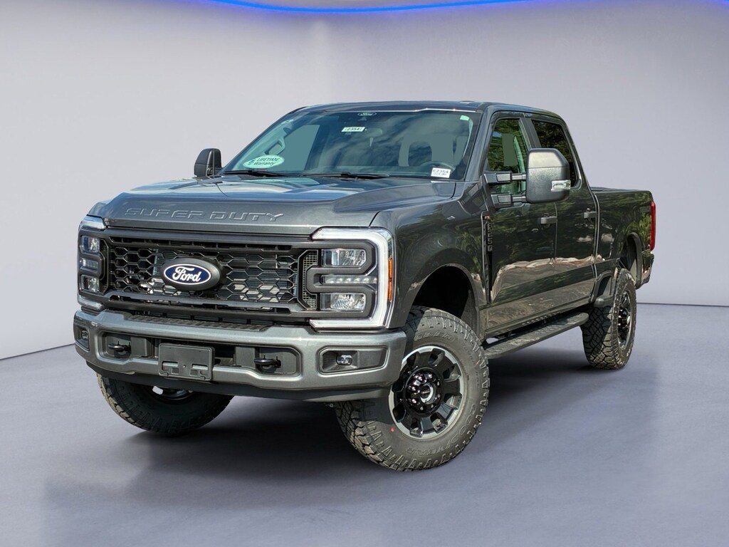 New 2027 Ford F-250 XL Truck Crew Cab