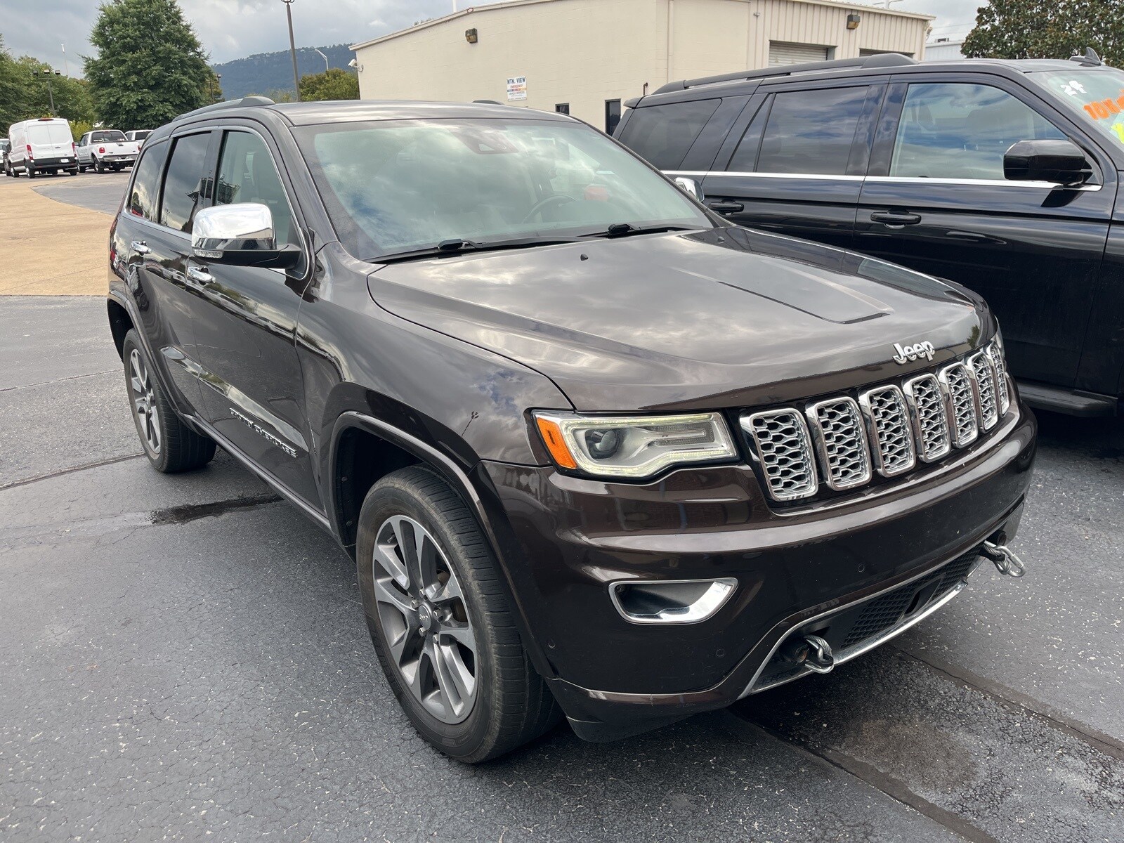 2017 Jeep Grand Cherokee Overland photo 4