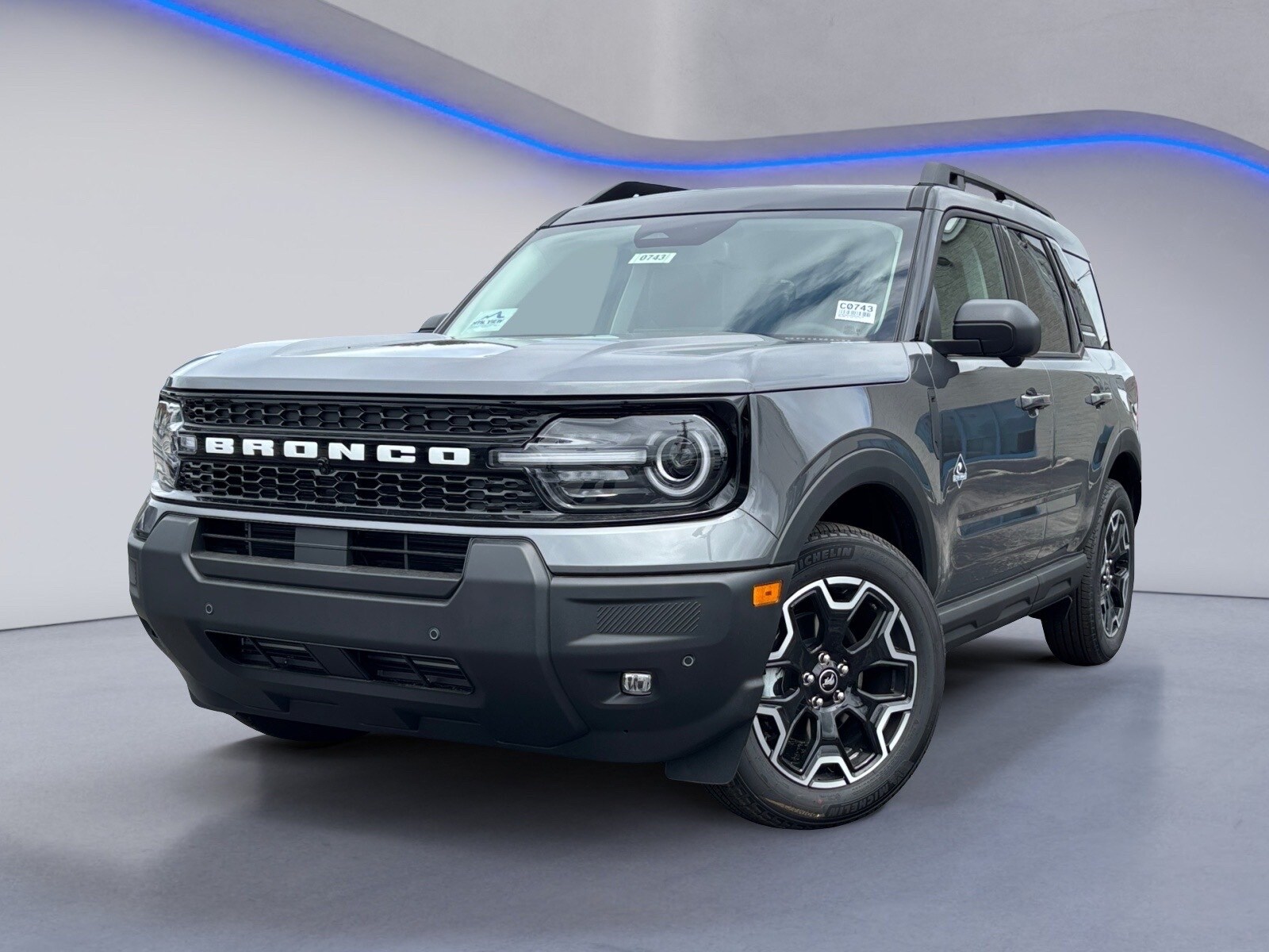 2025 Ford Bronco Sport Outer Banks photo 2