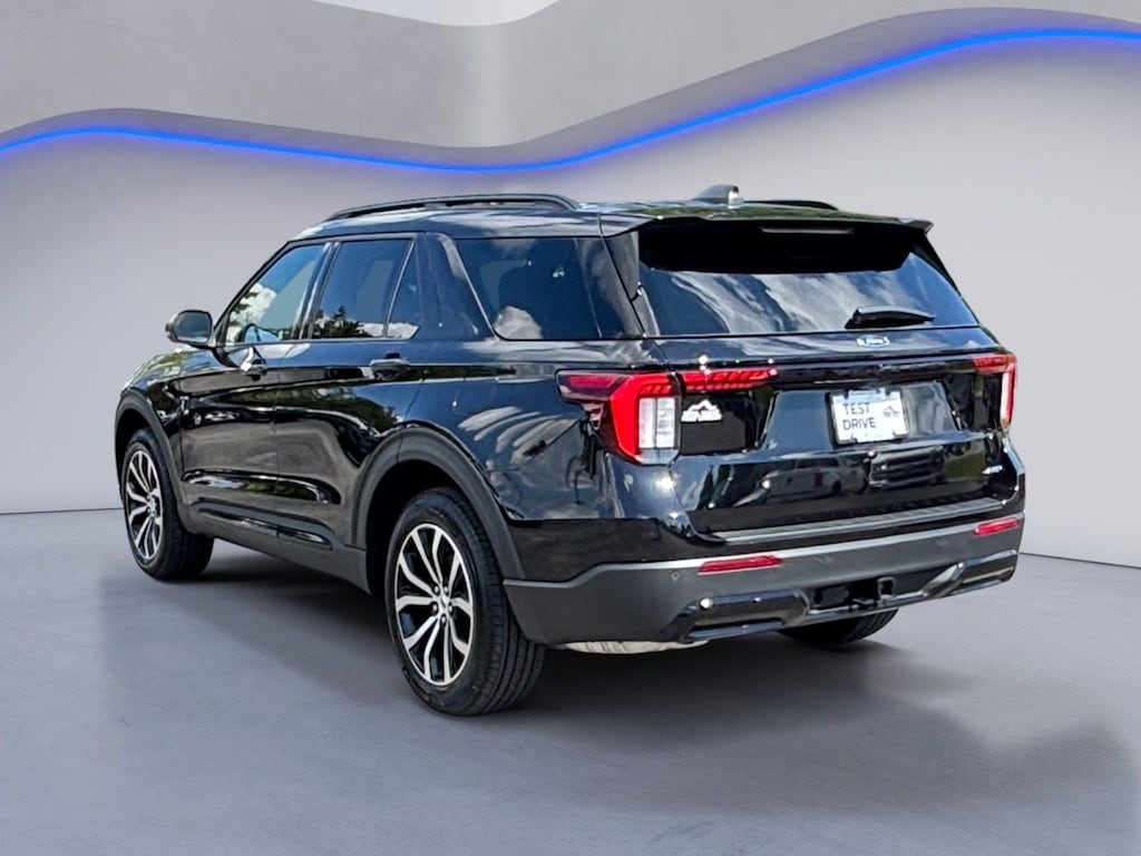 New 2026 Ford Explorer ST-Line SUV