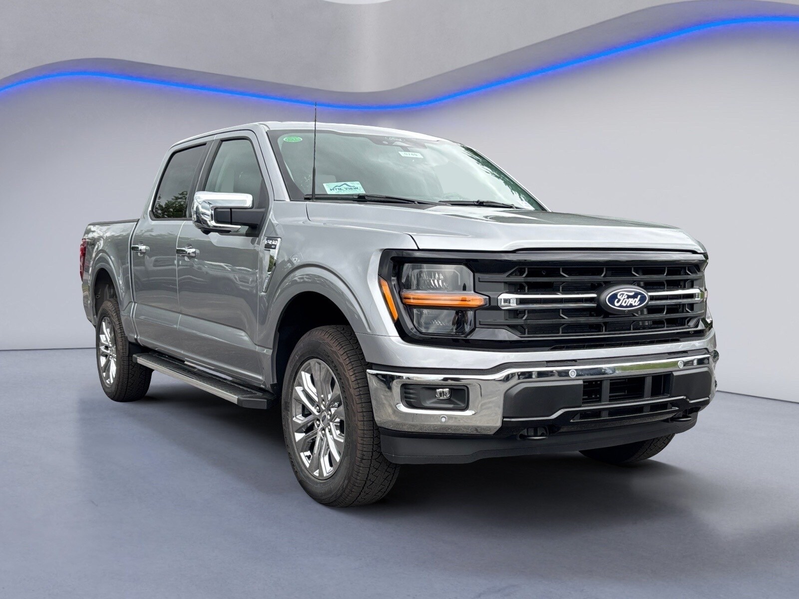 2025 Ford F-150 XLT photo 3