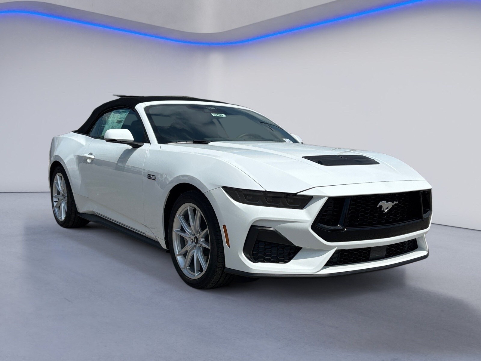 2025 Ford Mustang GT Premium Convertible photo 3