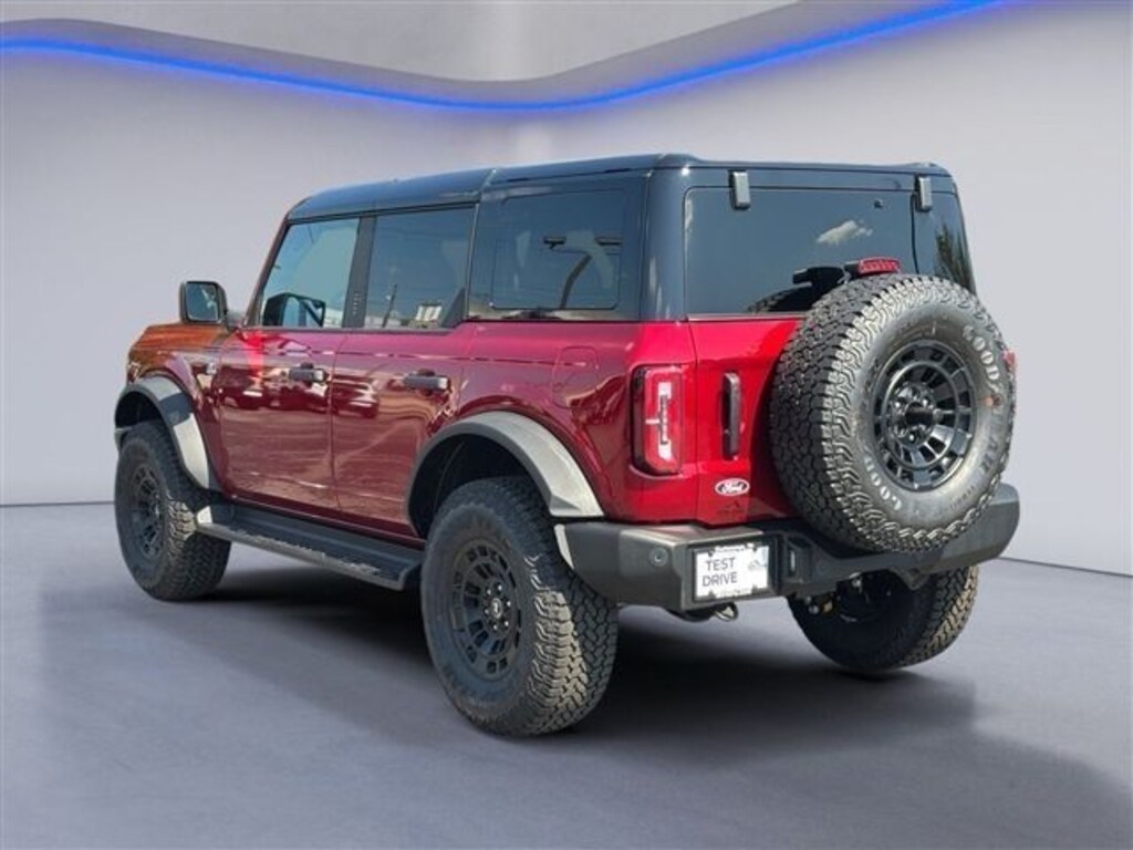 New 2026 Ford Bronco Outer Banks SUV