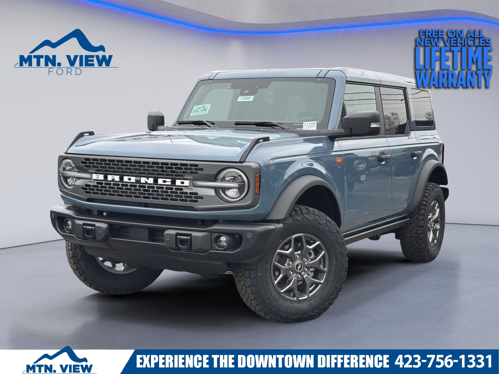 2025 Ford Bronco 4-Door Badlands's photo