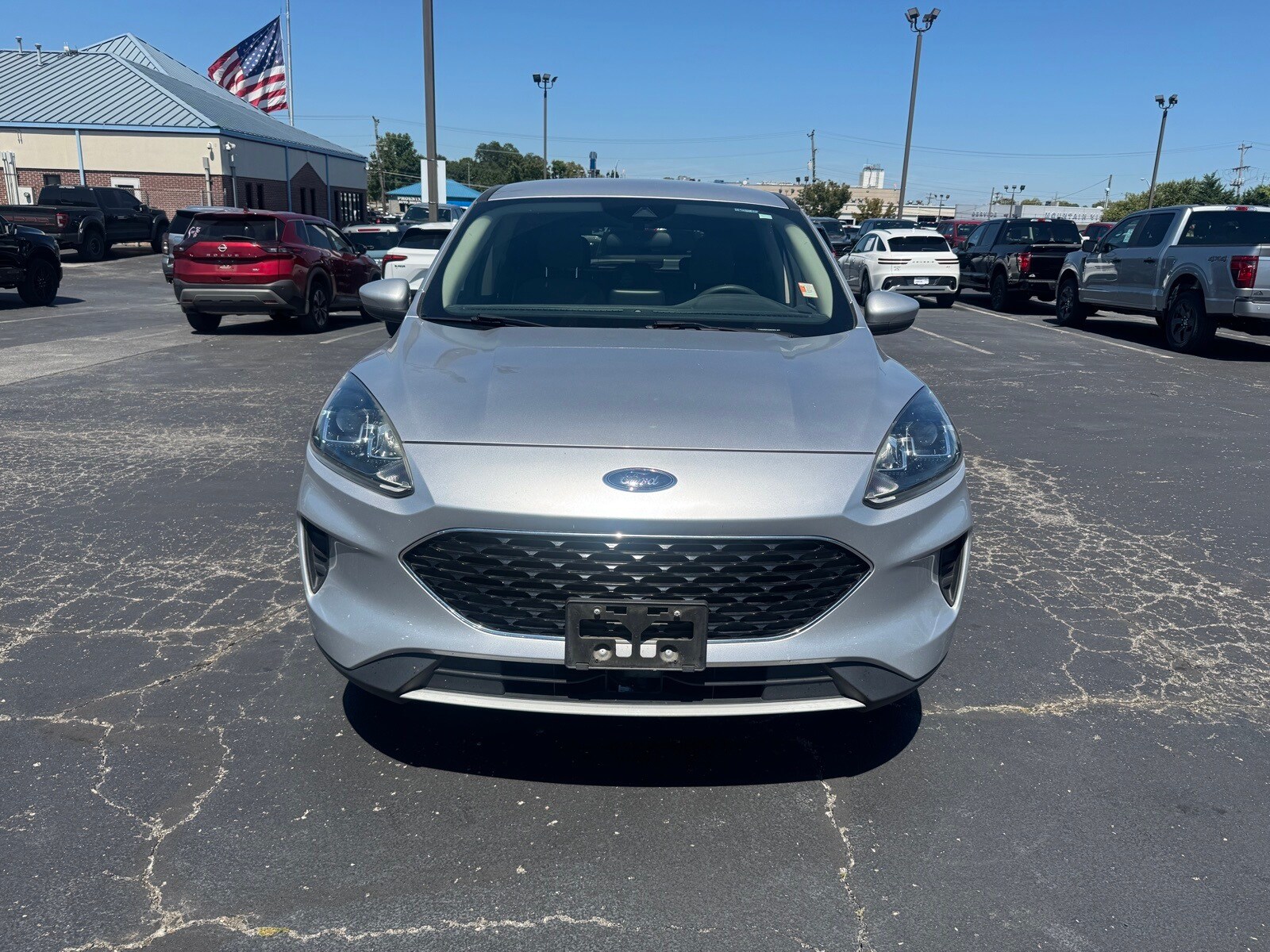 2020 Ford Escape SE photo 4