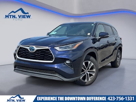 2021 Toyota Highlander Hybrid XLE SUV