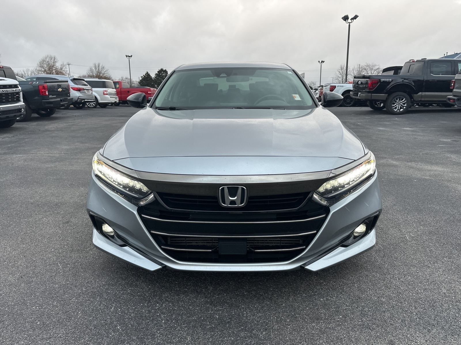 Used 2022 Honda Accord Sport SE with VIN 1HGCV1F40NA097900 for sale in Northfield, Minnesota