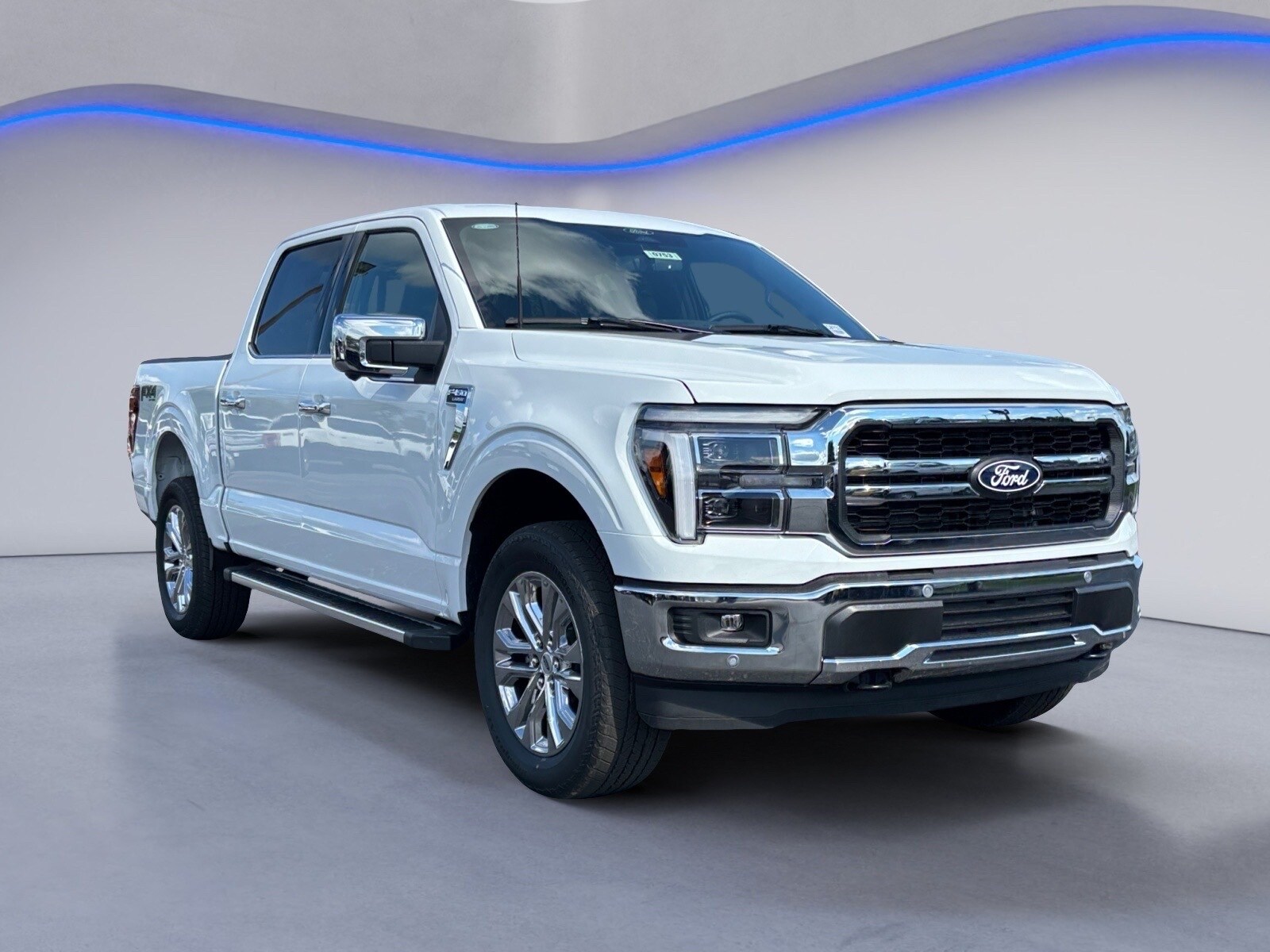 2025 Ford F-150 Lariat photo 3