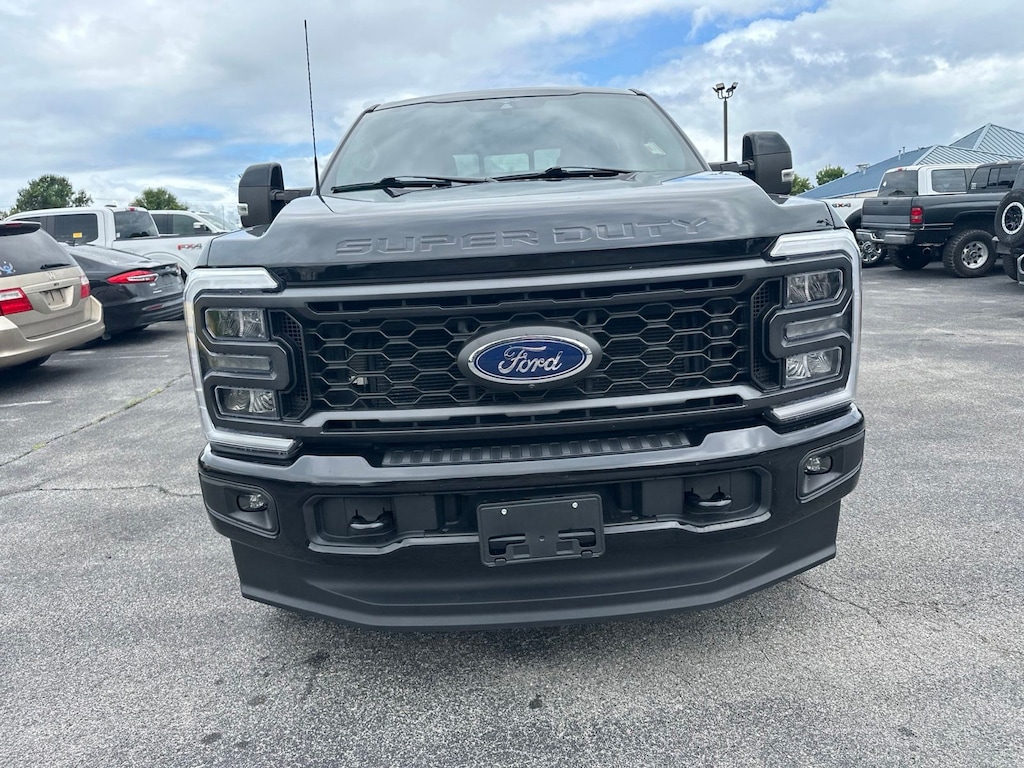Certified 2023 Ford F-250 Lariat Truck