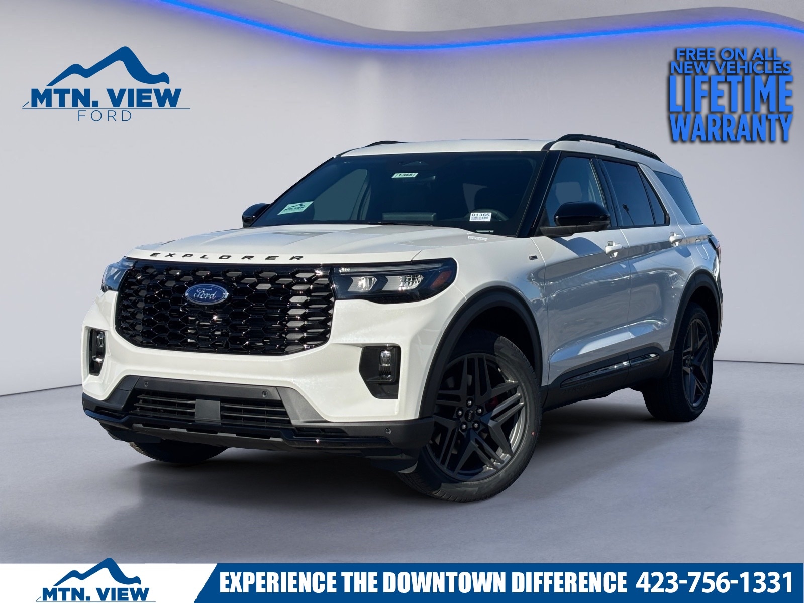 2026 Ford Explorer ST-LINE's photo