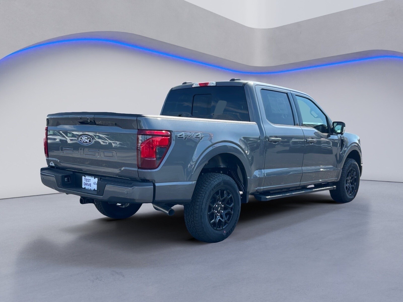 2025 Ford F-150 XLT photo 4
