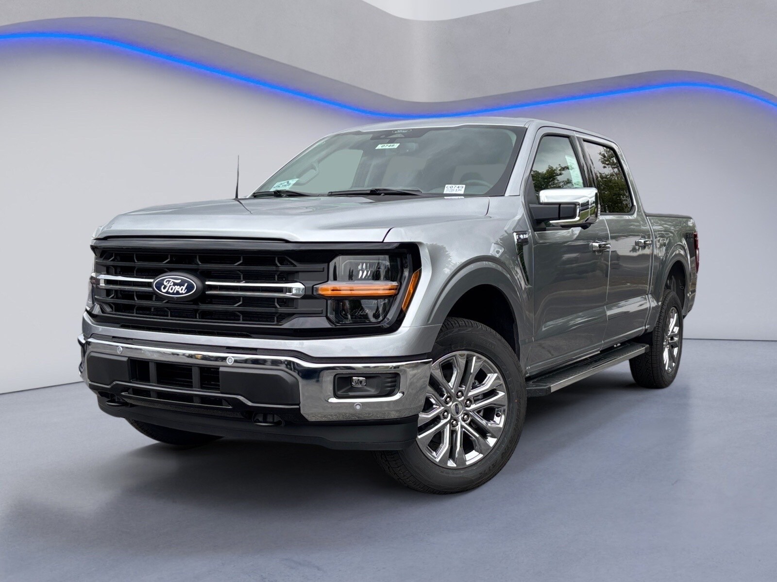2025 Ford F-150 XLT photo 2