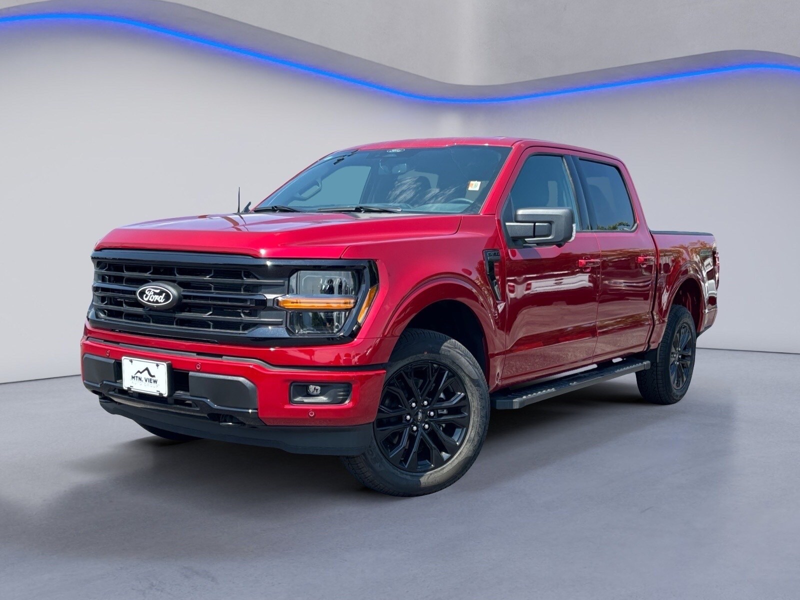 2025 Ford F-150 XLT photo 2