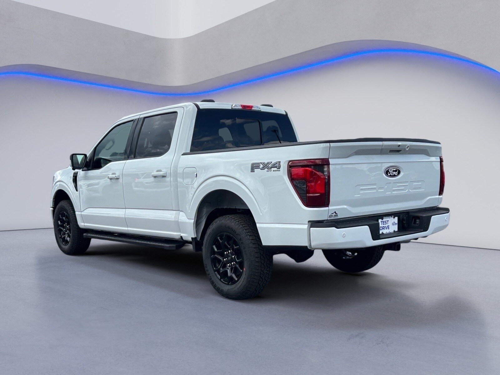 2025 Ford F-150 XLT photo 4