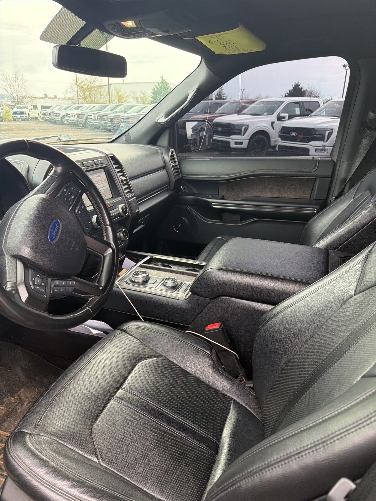 2019 Ford Expedition Limited photo 2