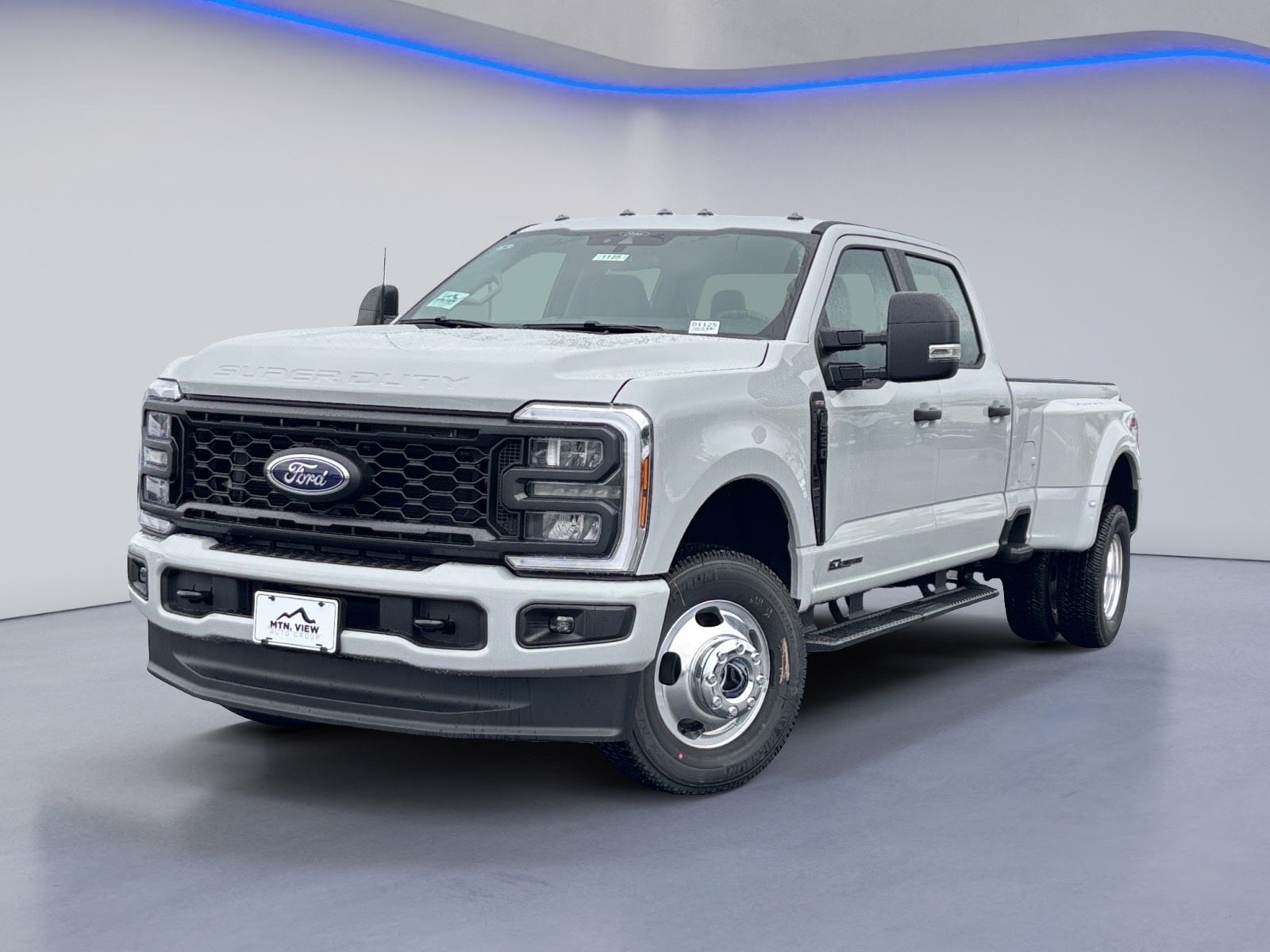 2026 Ford F-350 Super Duty XL's photo