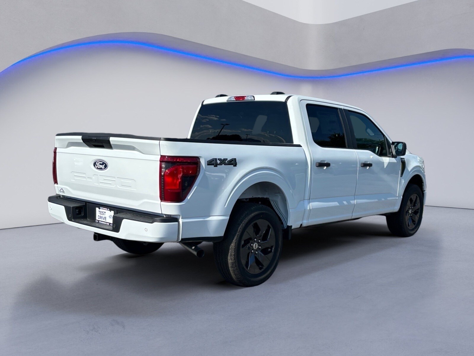 2025 Ford F-150 STX photo 4