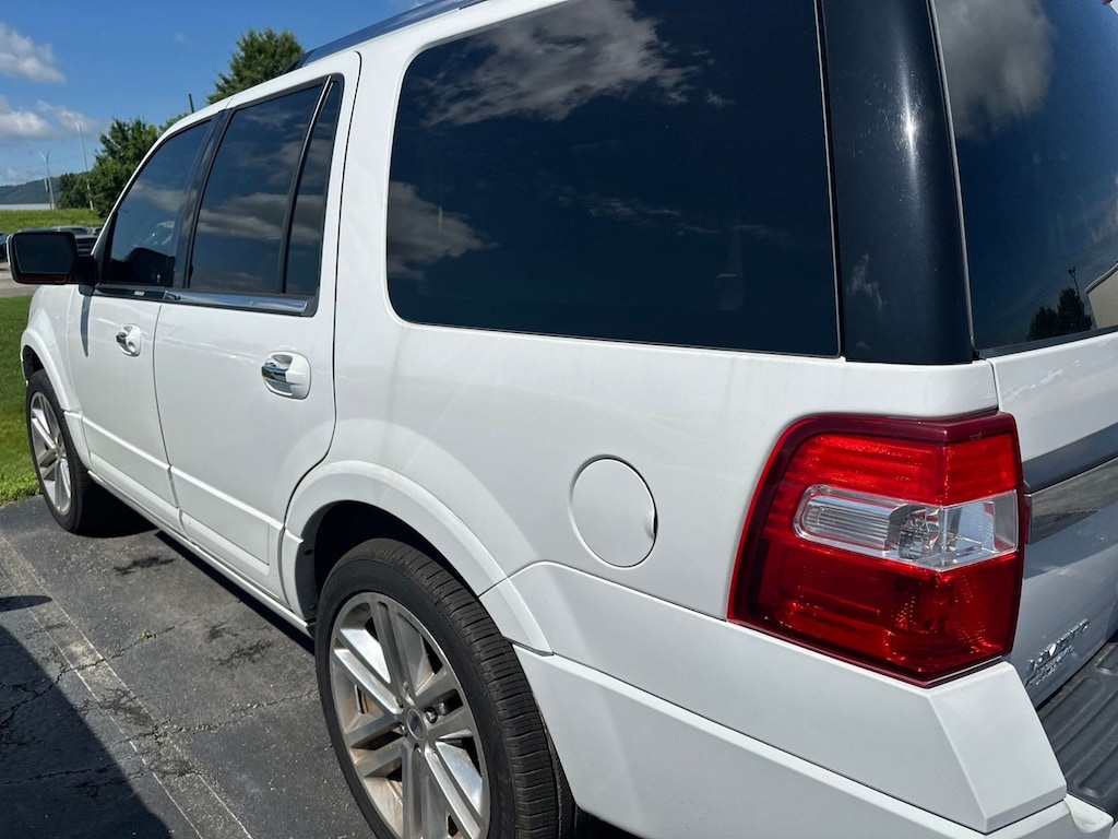Used 2016 Ford Expedition Limited SUV