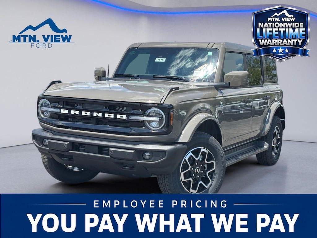 New 2026 Ford Bronco Outer Banks SUV