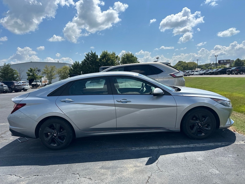 Certified 2022 Hyundai Elantra SEL Sedan
