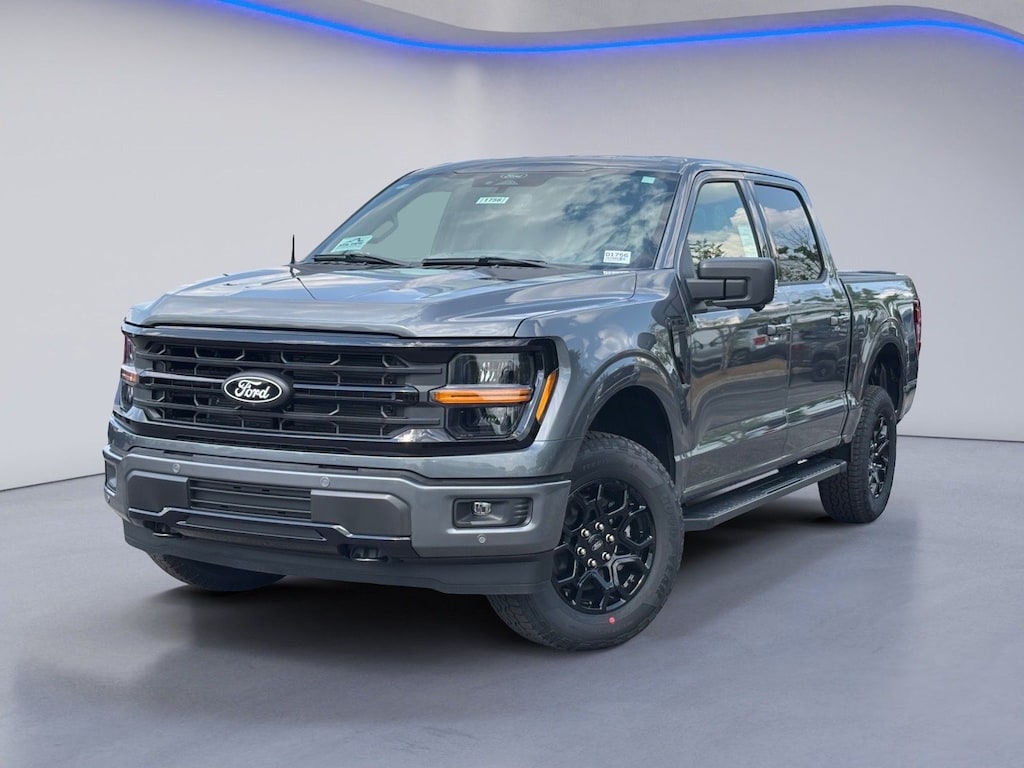 New 2026 Ford F-150 XLT Truck SuperCrew