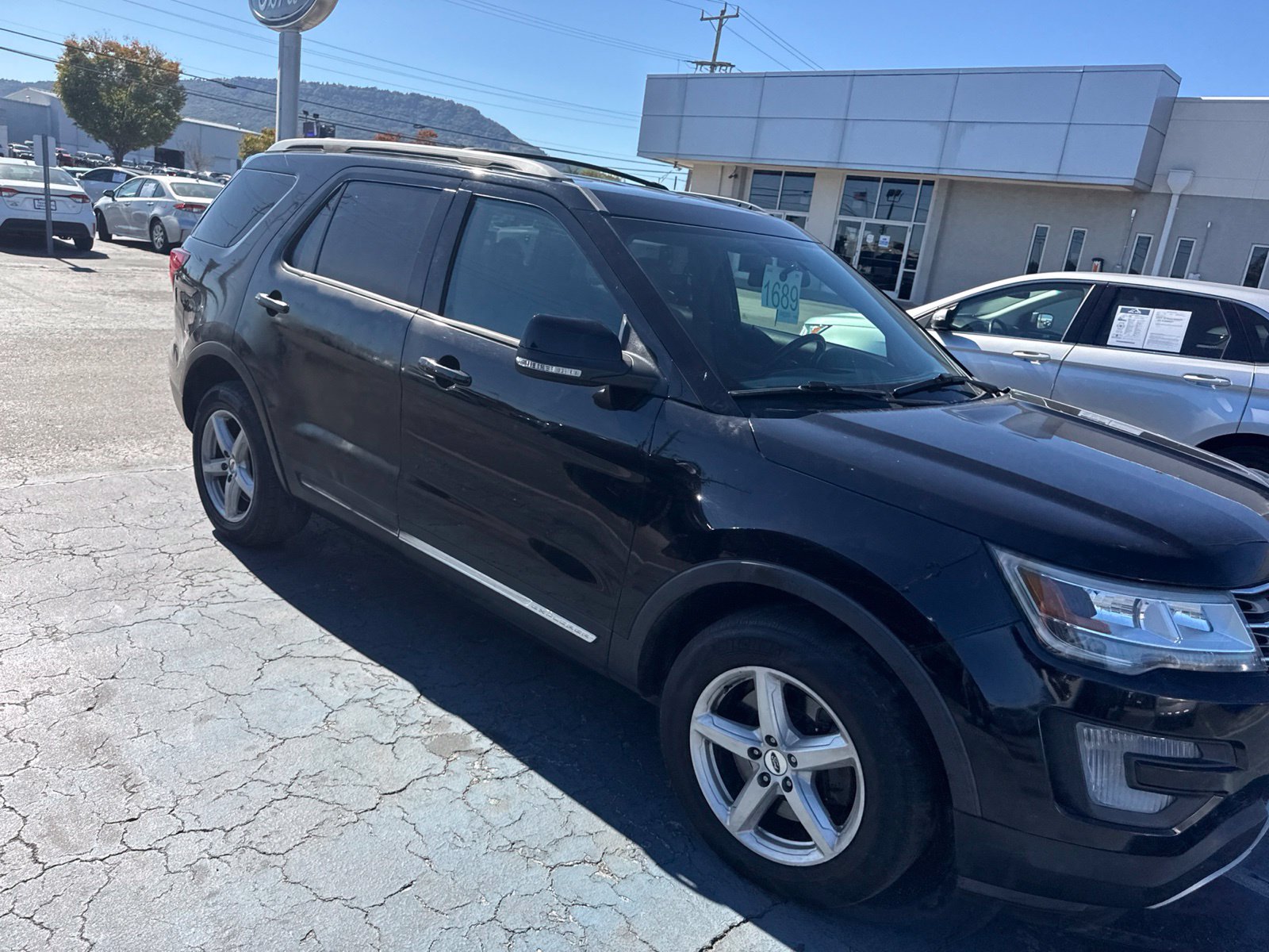 Used 2017 Ford Explorer XLT SUV