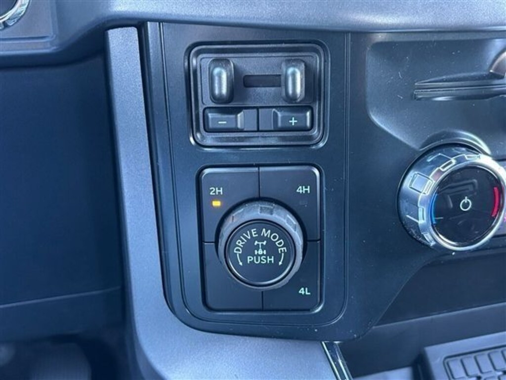 New 2026 Ford F-150 XLT Truck SuperCrew