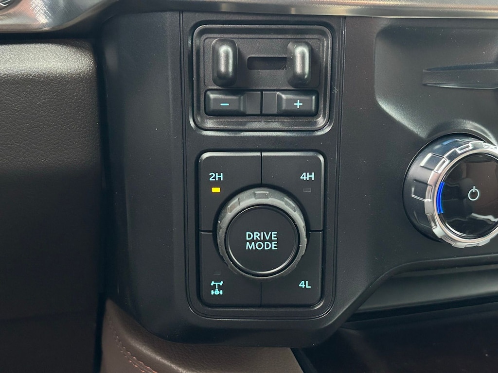 New 2026 Ford F-350 King Ranch Truck Crew Cab