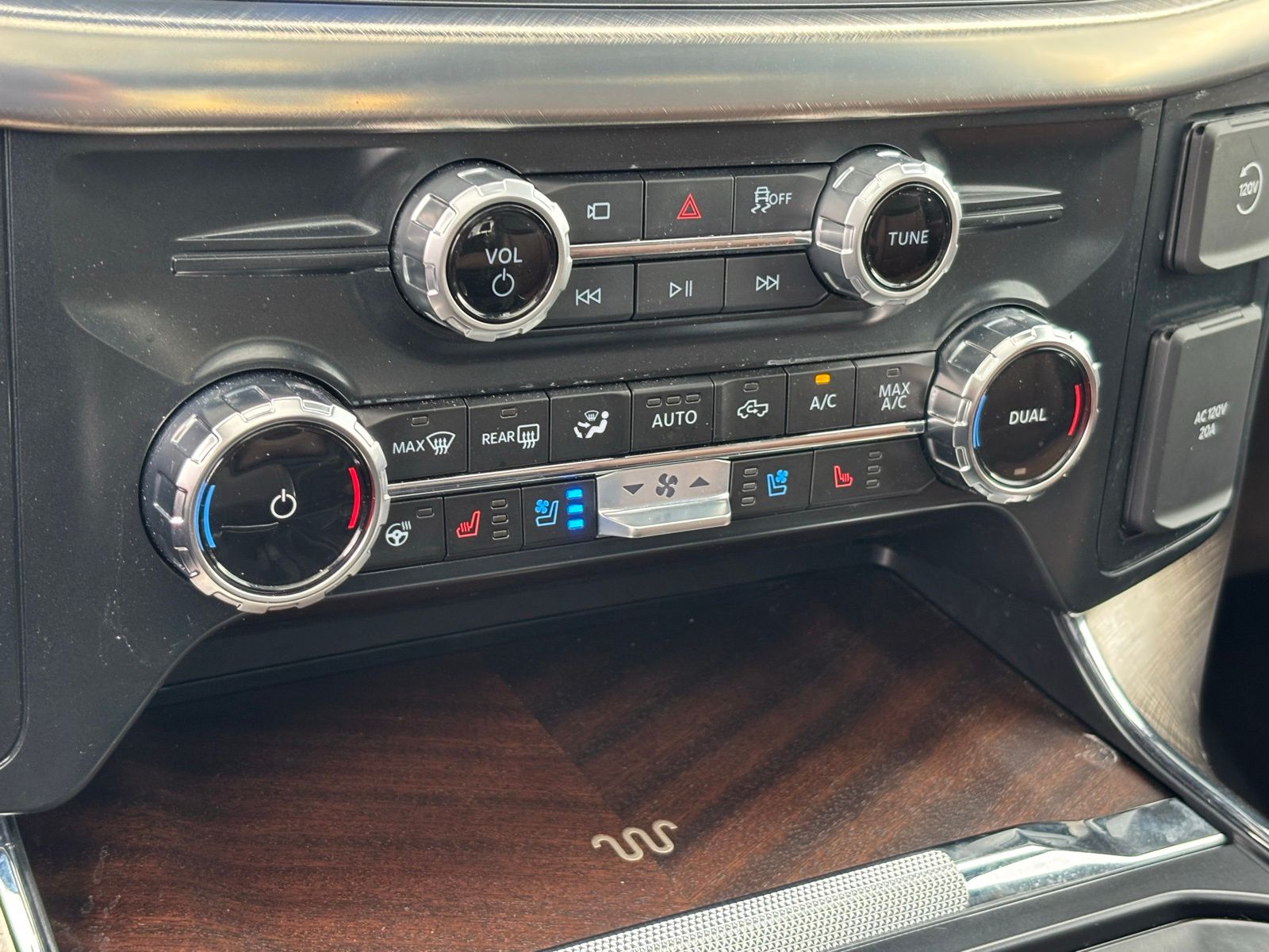 2025 Ford F-150 King Ranch - Photo 20
