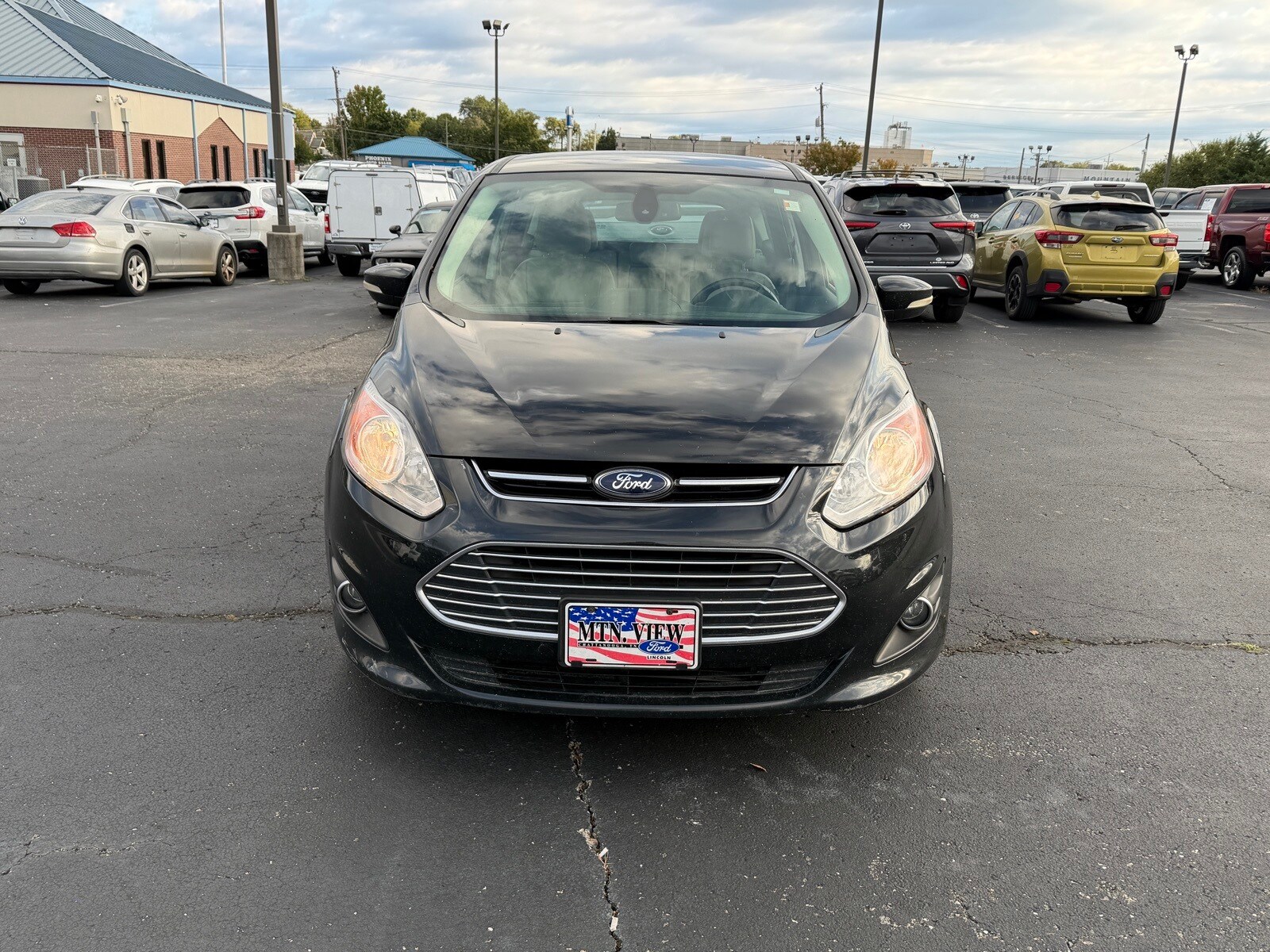 2015 Ford C-Max Energi SEL photo 4