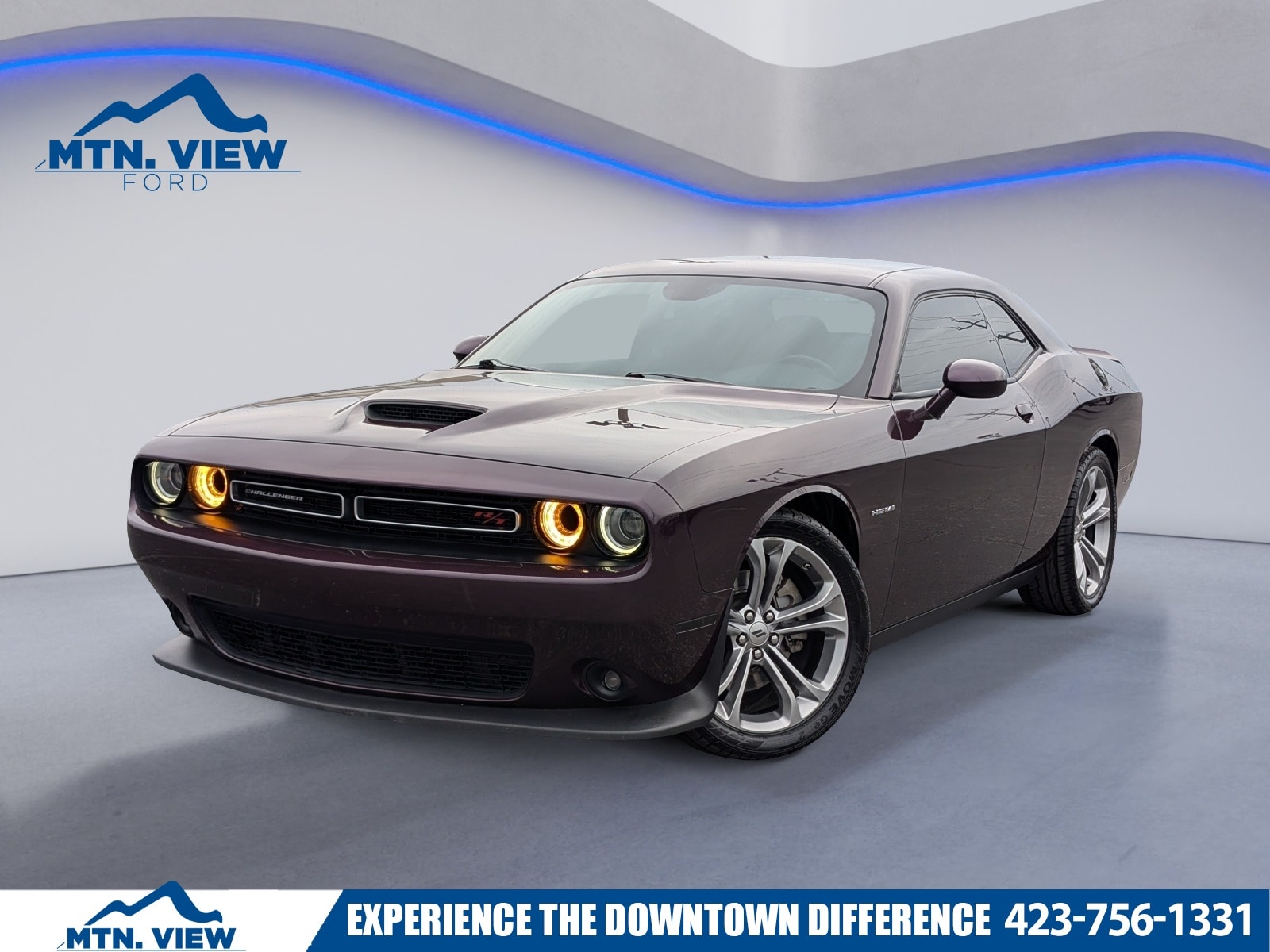 2022 Dodge Challenger R/T's photo