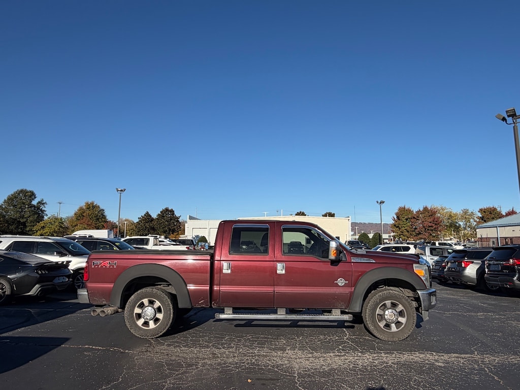 Used 2011 Ford F-250 Lariat Truck