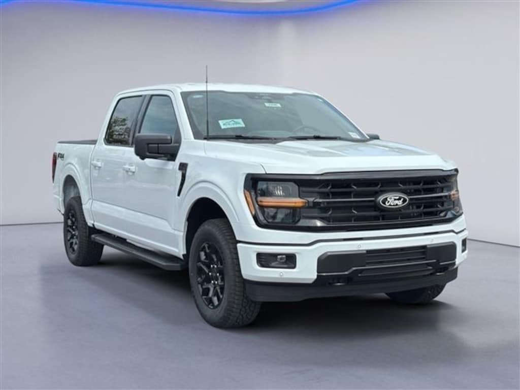 New 2026 Ford F-150 XLT Truck SuperCrew