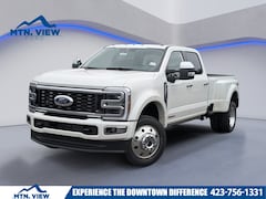 2026 Ford F-450 Platinum DRW Truck  Crew Cab