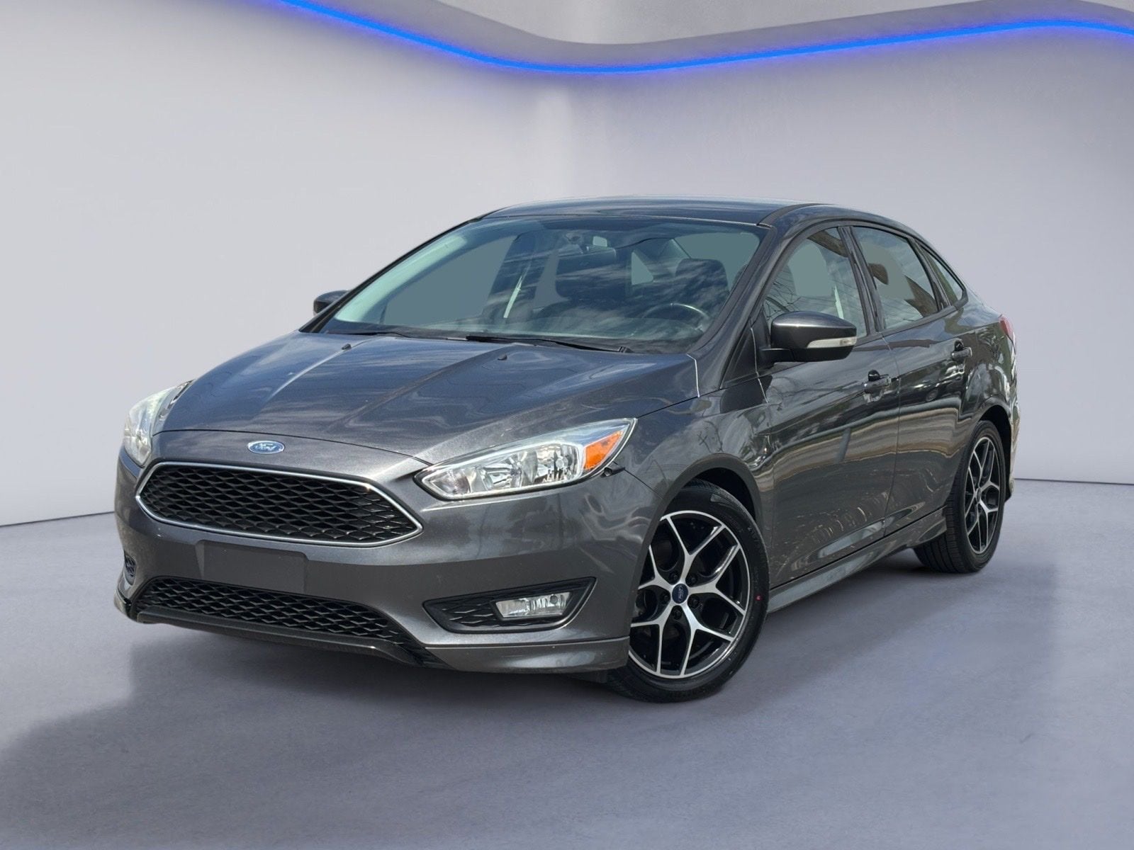 Used 2016 Ford Focus SE with VIN 1FADP3F27GL385224 for sale in Chattanooga, TN