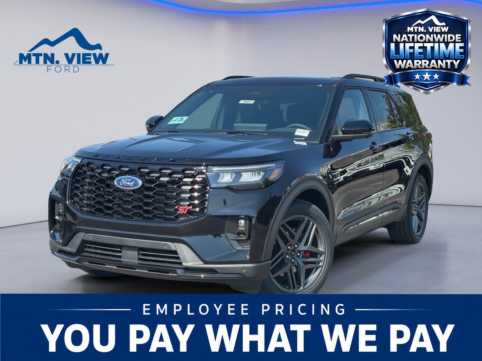 2026 Ford Explorer ST 4WD's photo