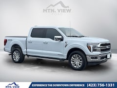 2025 Ford F-150 Lariat Truck  SuperCrew