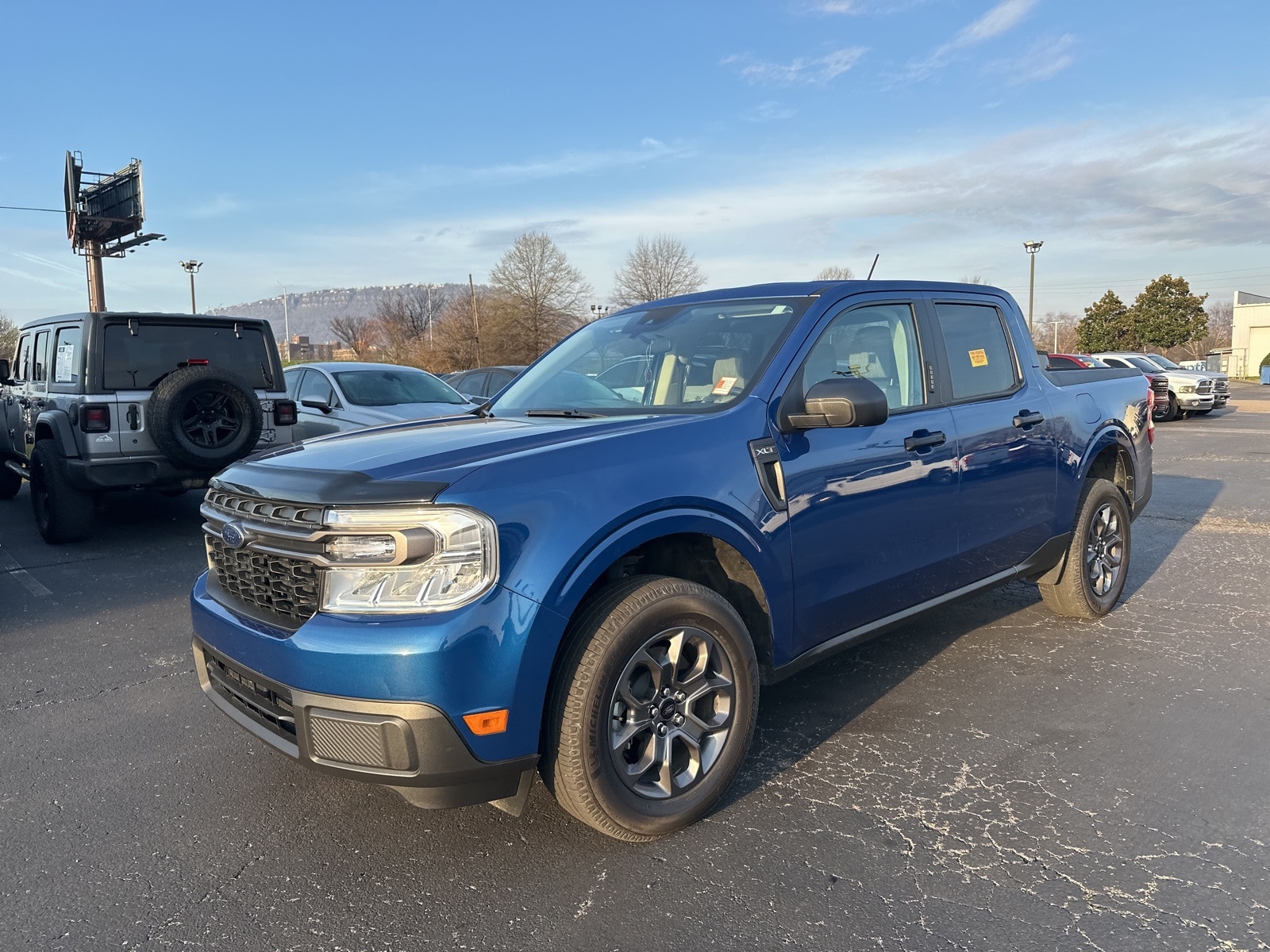 2023 Ford Maverick XLT