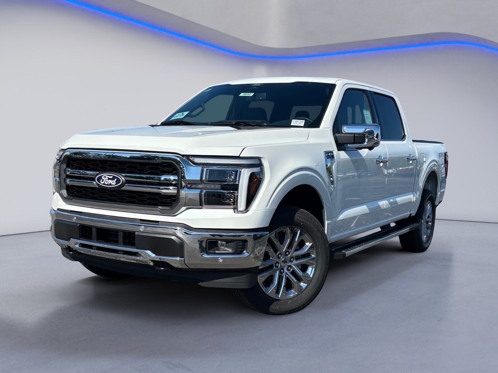 2025 Ford F-150 Lariat photo 2