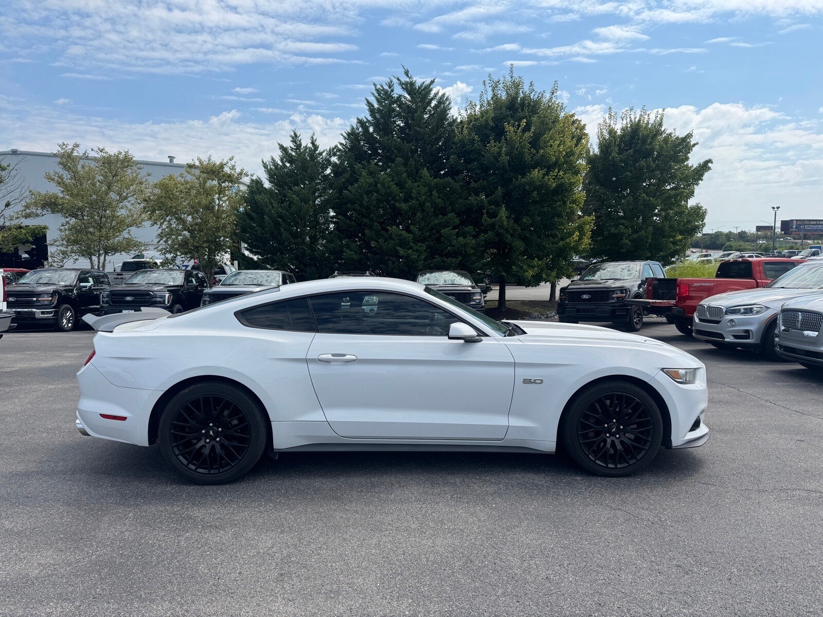 2017 Ford Mustang GT photo 2