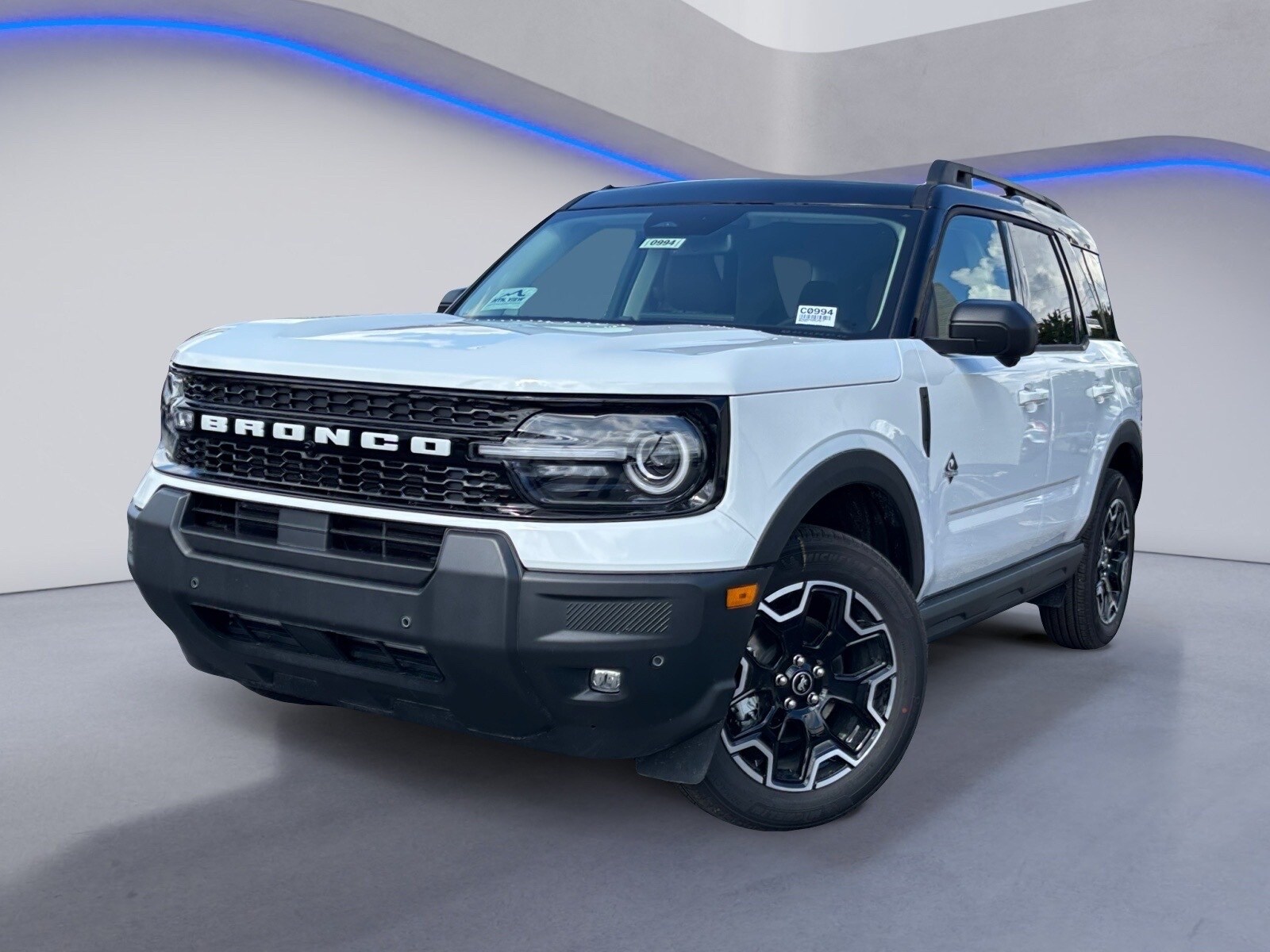 2025 Ford Bronco Sport Outer Banks photo 2