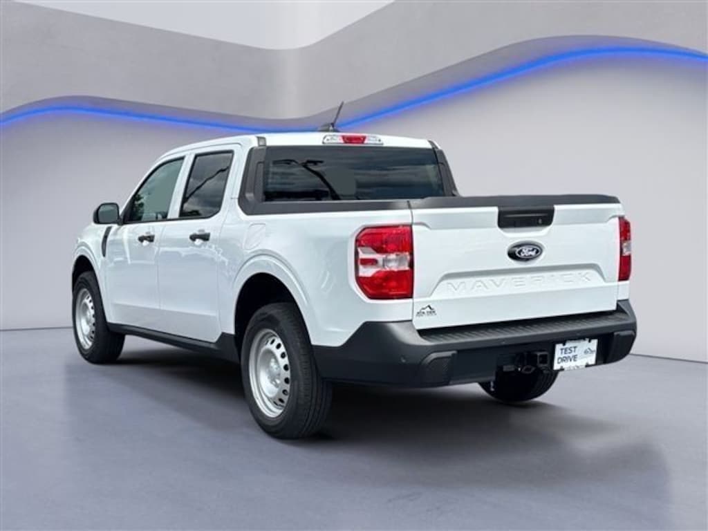 New 2026 Ford Maverick XL Truck Crew Cab