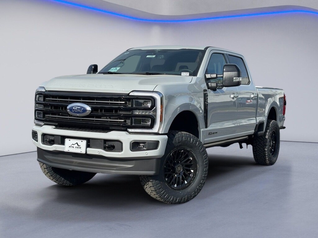 New 2026 Ford F-250 Platinum Truck Crew Cab