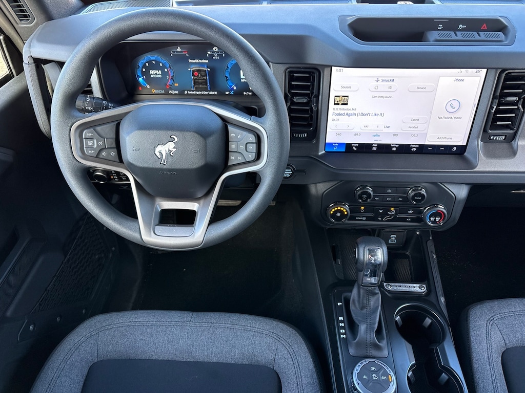 New 2025 Ford Bronco Base SUV