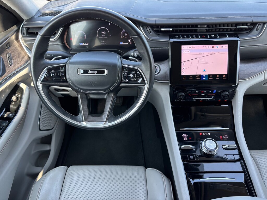 Used 2022 Jeep Grand Cherokee Overland SUV