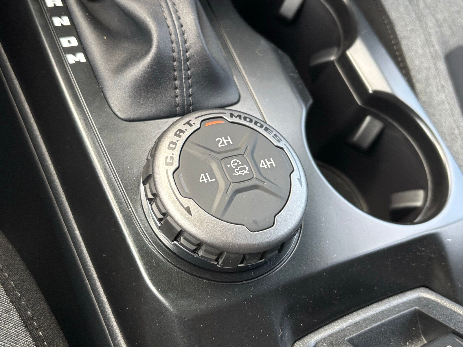 2025 Ford Bronco Base photo 4