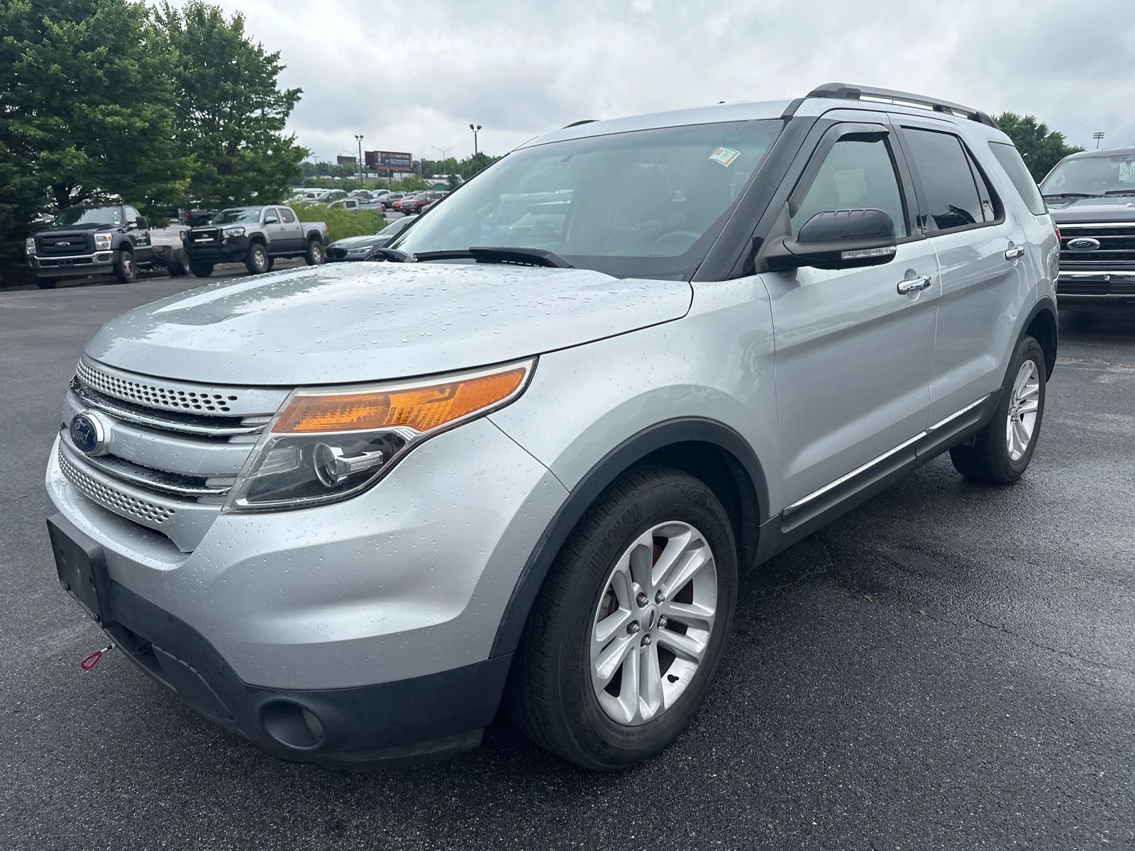 2014 Ford Explorer XLT 4x4's photo