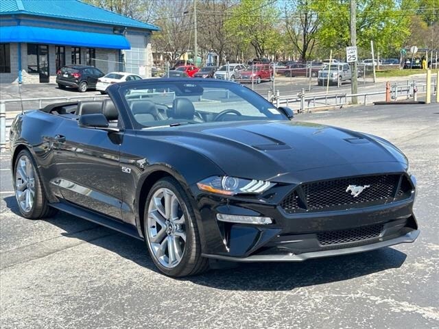 2022 Ford Mustang Convertible 