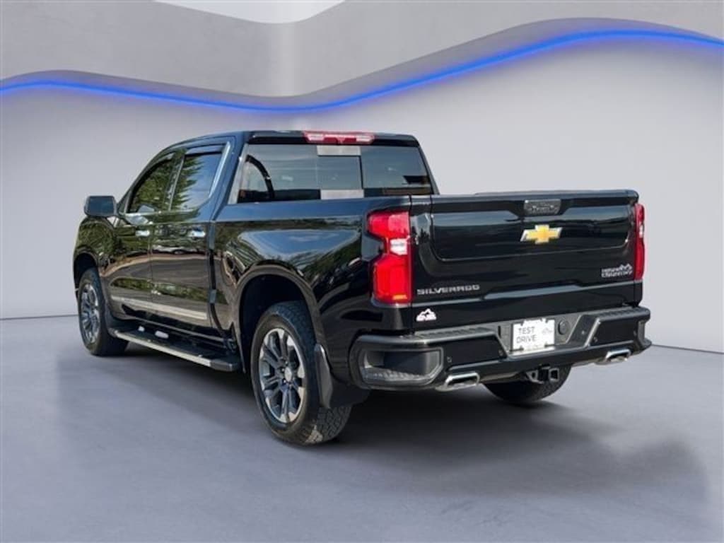 Certified 2025 Chevrolet Silverado 1500 High Country Truck